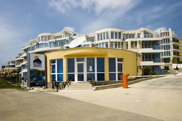 Hotel 49 of 52