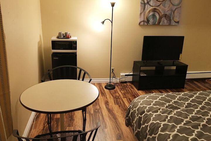 Room 12 of 21