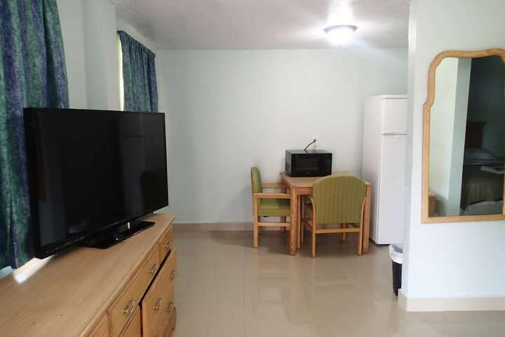 Room 2 of 24