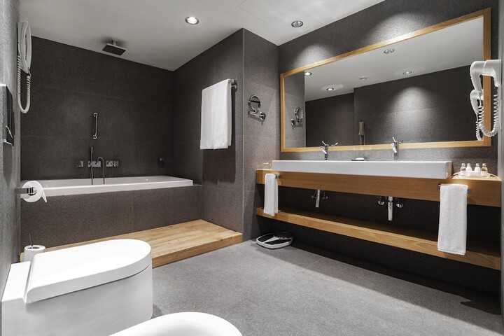 Clean Restrooms