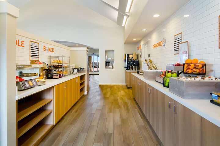 Breakfast area