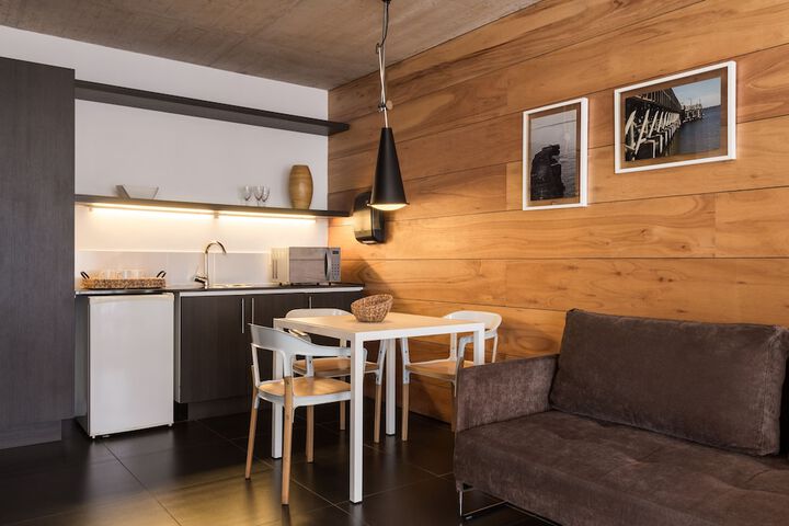 Private kitchenette