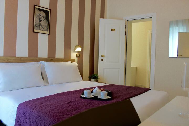 King Hotel