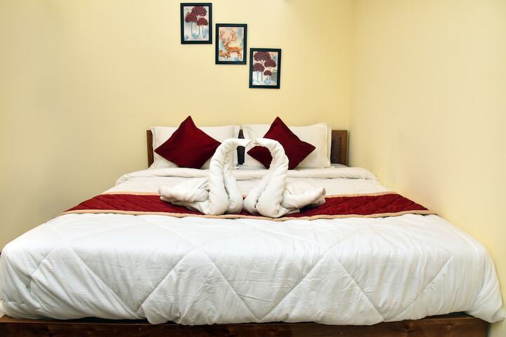 Room 2 of 26