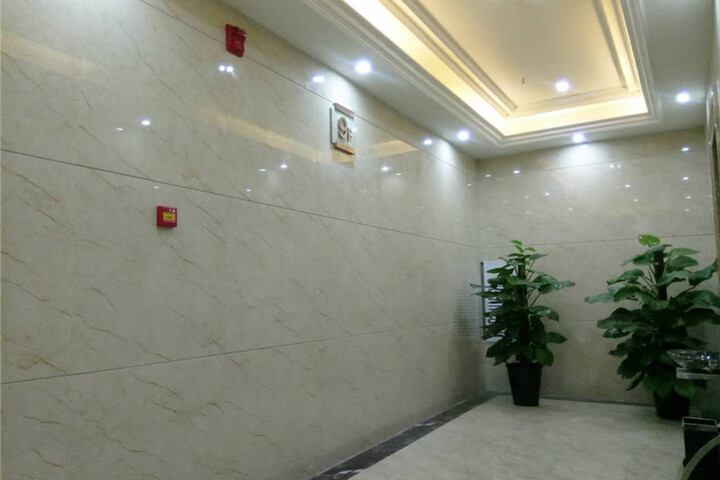 Hotel Interior 8 of 22