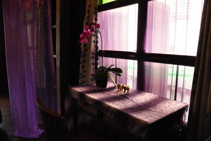 Room 11 of 109