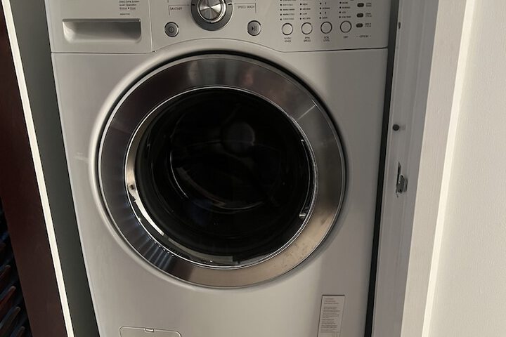 Laundry 53 of 86