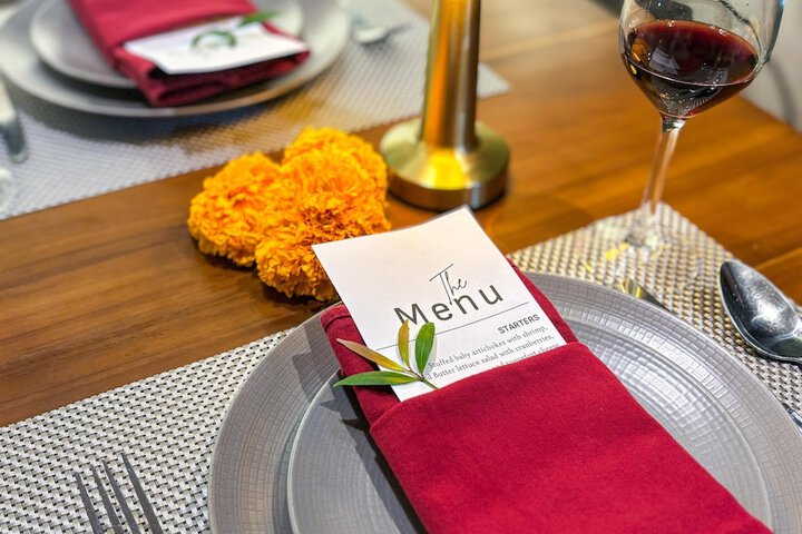 Dining 46 of 53