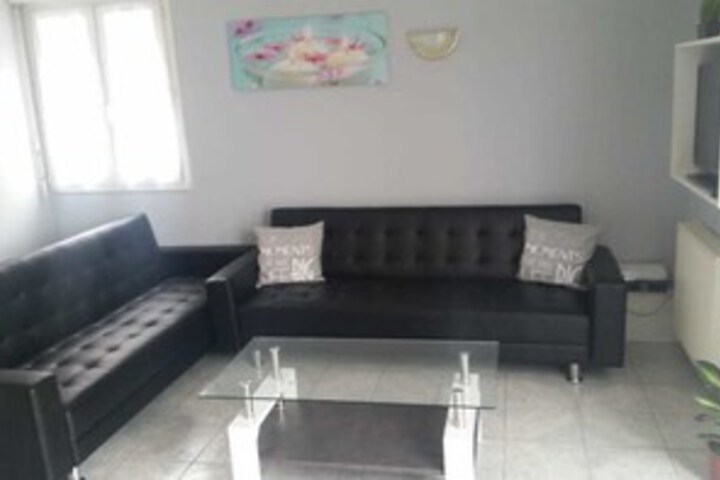 Room 7 of 17
