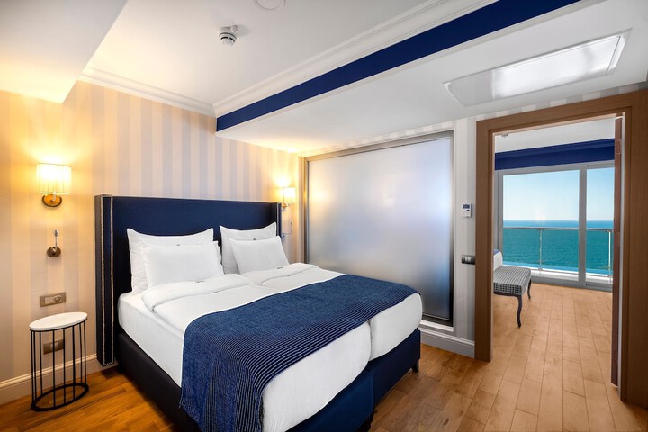 Room 20 of 152
