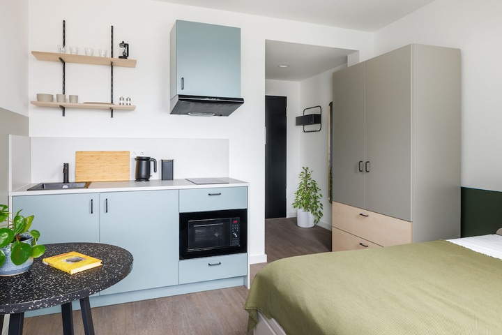 Room 3 of 19