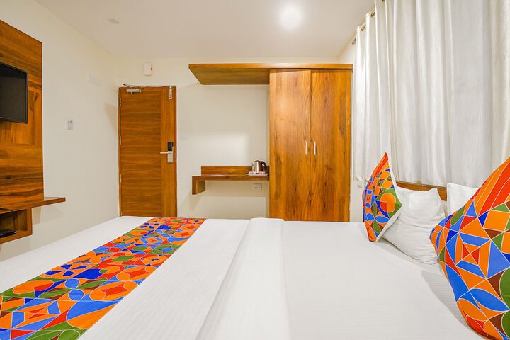 Room 28 of 41