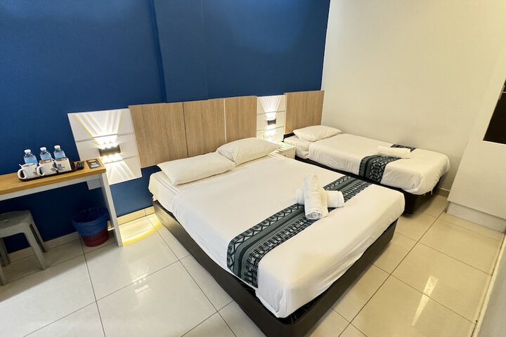Room 21 of 30