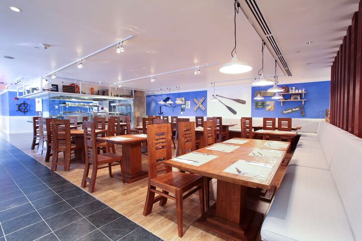 Dining 107 of 160