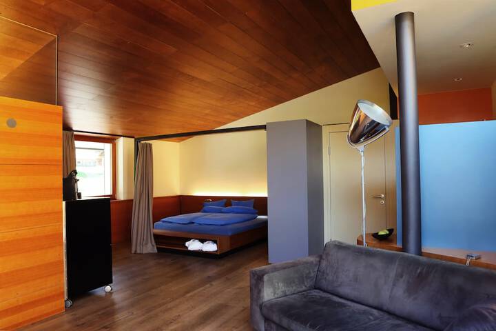 Room 15 of 91