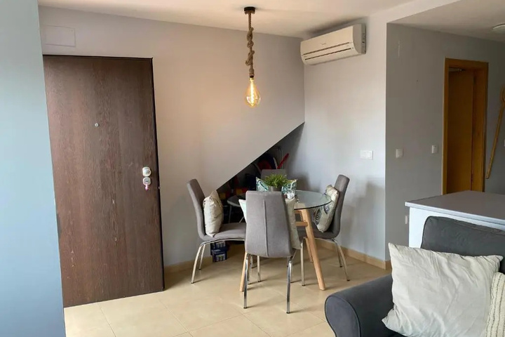 Room 2 of 13