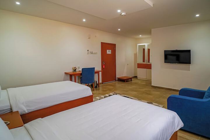 Room 29 of 47