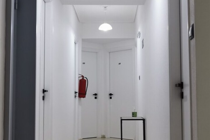 Room 31 of 34