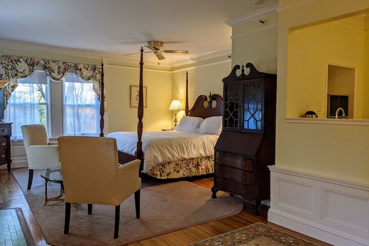 Room 29 of 258