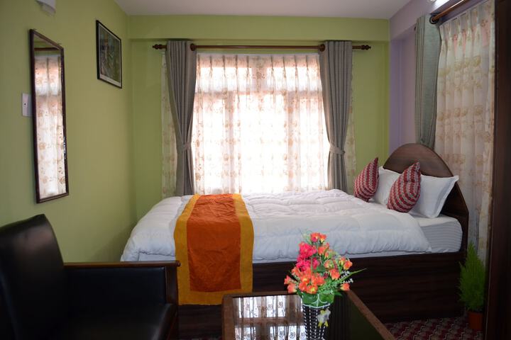 Room 9 of 31