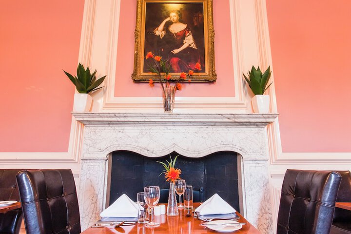 Dining 67 of 141