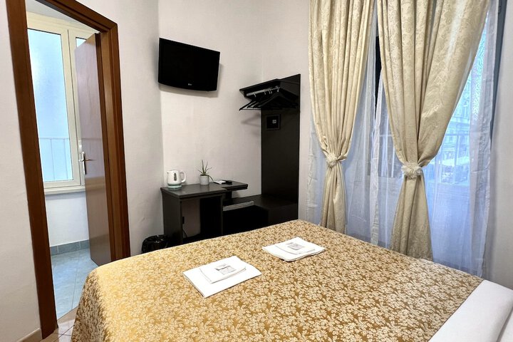 Room 22 of 40