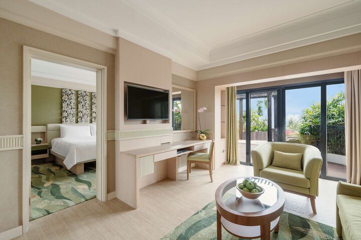 Room 12 of 89