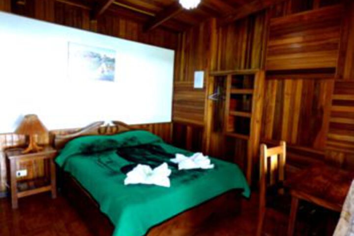 Room 12 of 20