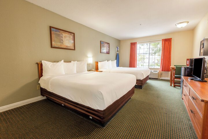Room 5 of 29