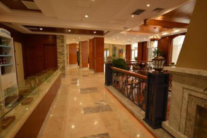 Yabuli Holiday Hotel