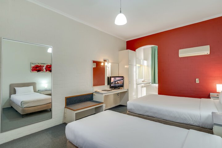 Room 15 of 46