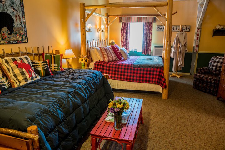 Room 8 of 259