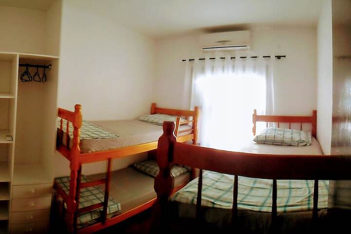 Room 3 of 47