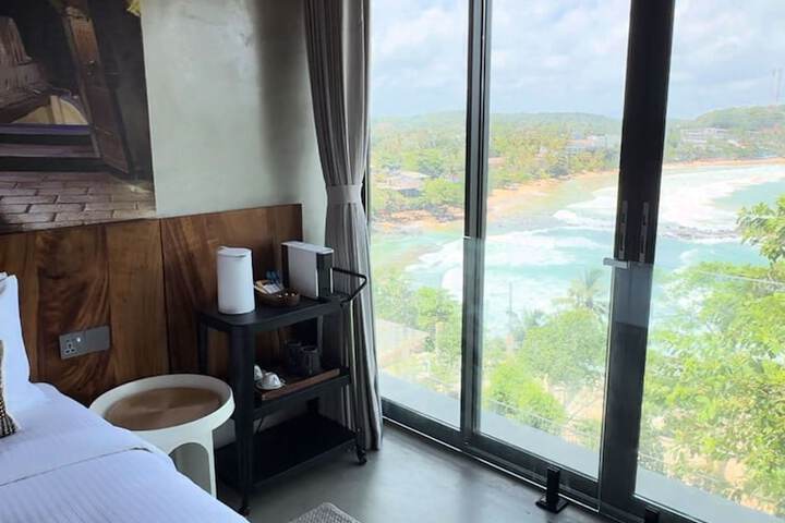 Room 27 of 58