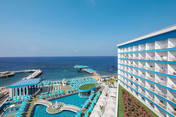 Hotel 156 of 160