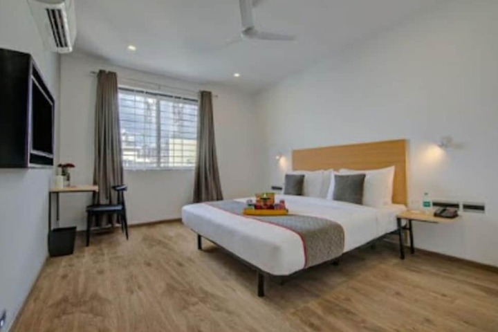 Room 3 of 17