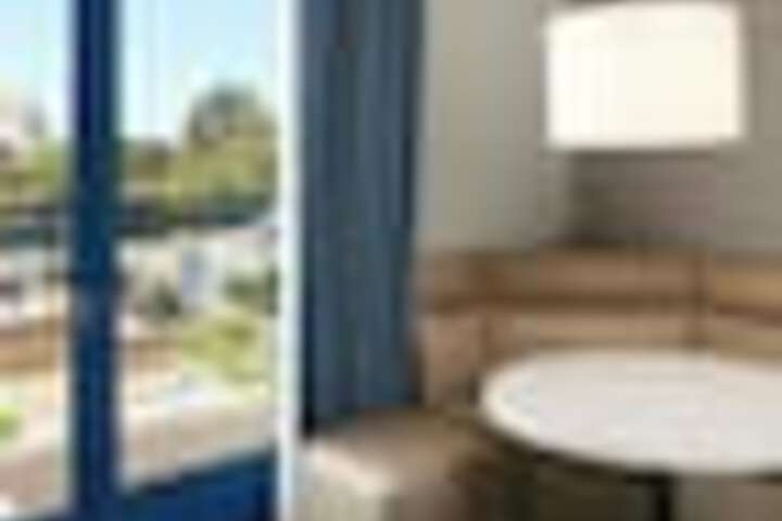 Room 29 of 204