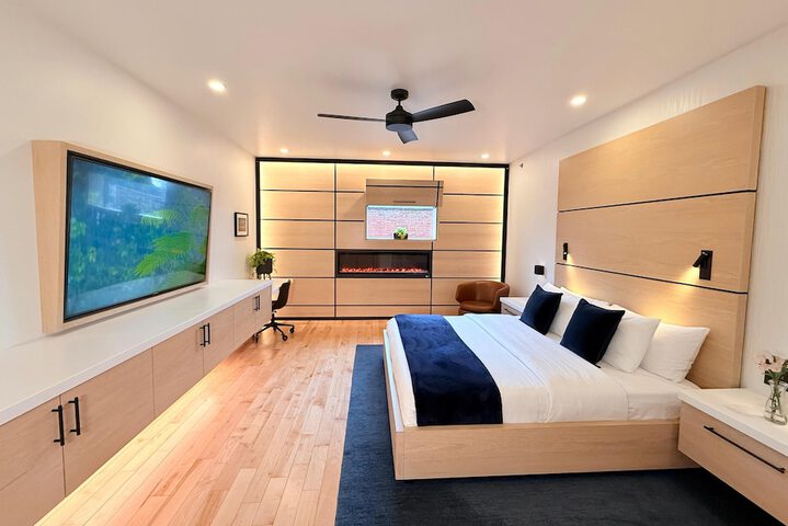 Room 27 of 206
