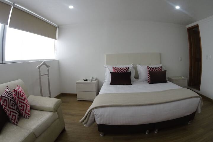 Room 10 of 23