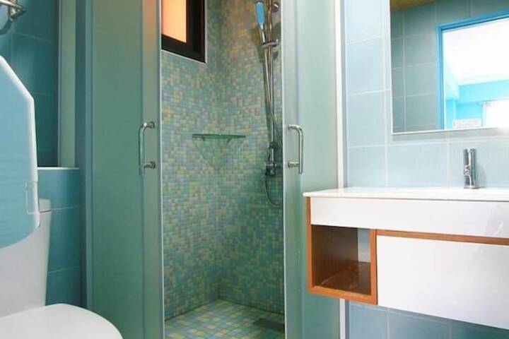 Clean Restrooms