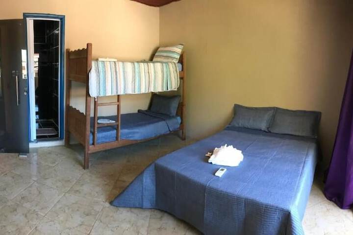 Room 19 of 48