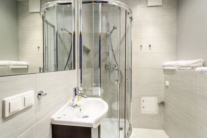 Clean Restrooms