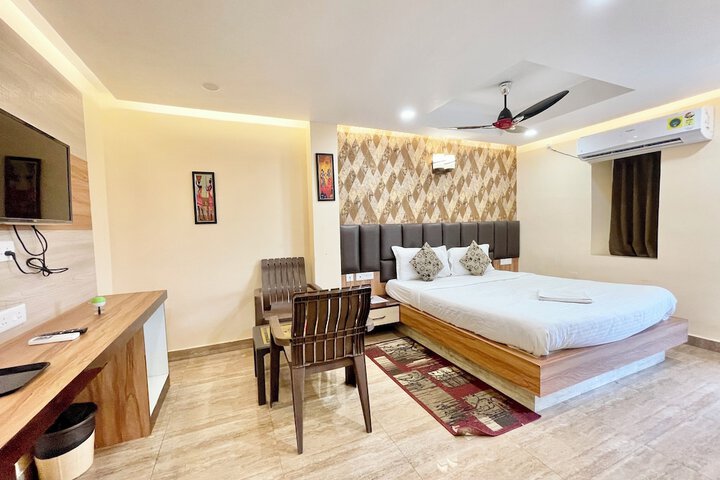 Room 62 of 159