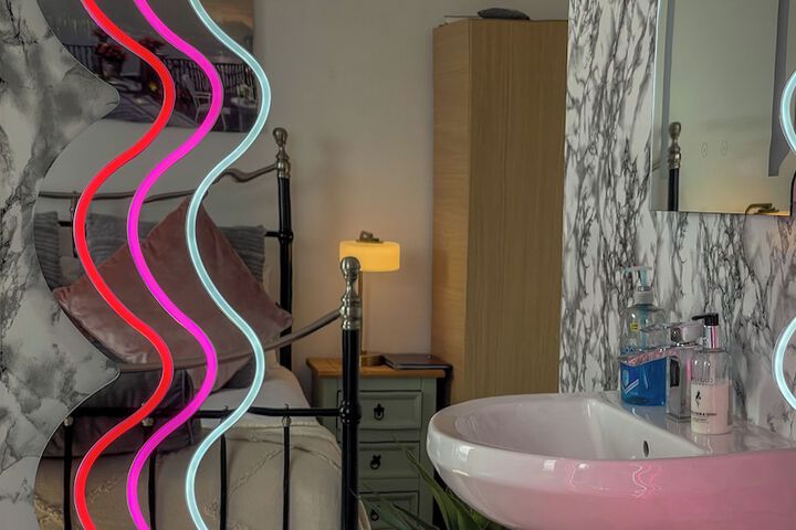 Room 63 of 156