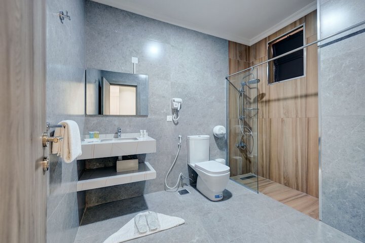 Room 25 of 59