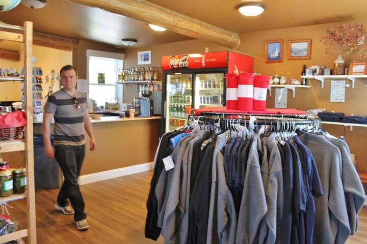 Breakfast/Coffee Service 35 of 90