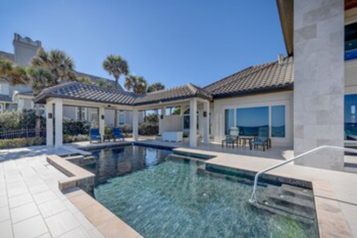 Pool 59 of 105