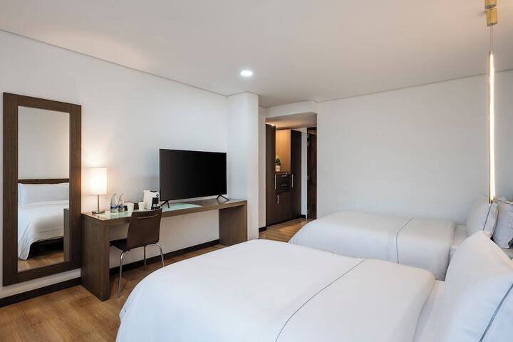 Room 15 of 75