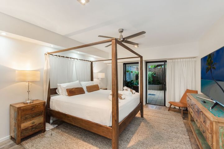 Room 4 of 26