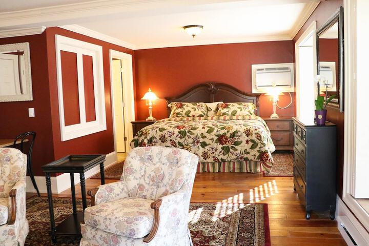Room 6 of 88
